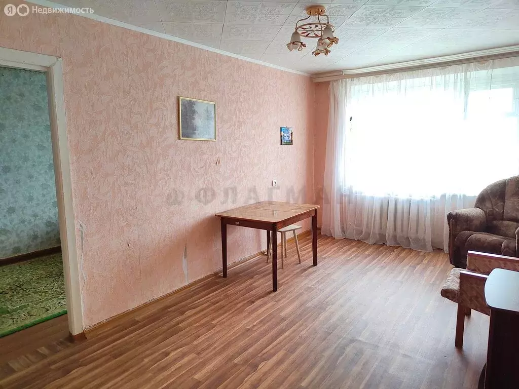 3-комнатная квартира: Вольск, Комсомольская улица, 191 (61.8 м) - Фото 1