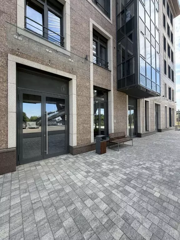 Торговая площадь в Санкт-Петербург Ремесленная ул., 15 (70 м) - Фото 1