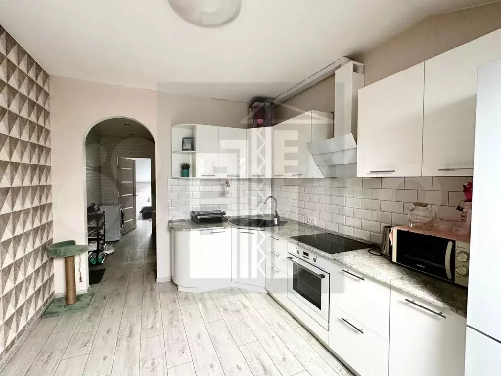 1-к. квартира, 39 м, 4/4 эт. - Фото 0