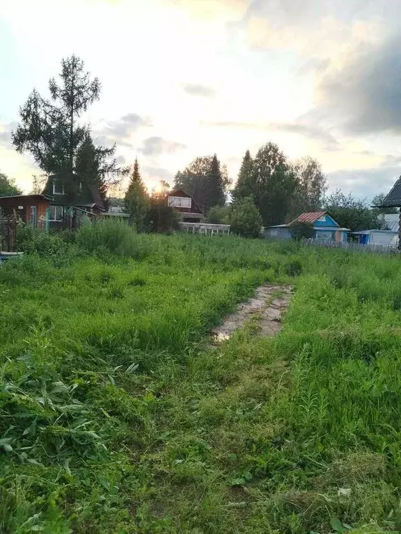 Участок в Новолуговской сельсовет, посёлок Ремесленный, 1-я ... - Фото 0