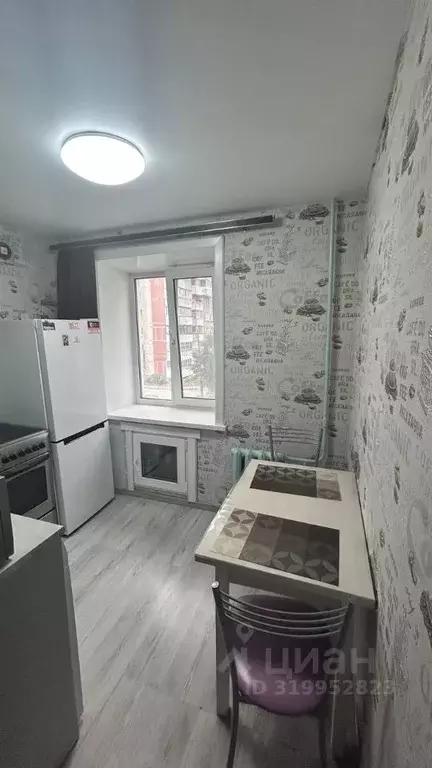 1-к кв. Свердловская область, Екатеринбург ул. Ильича, 35 (33.0 м) - Фото 1