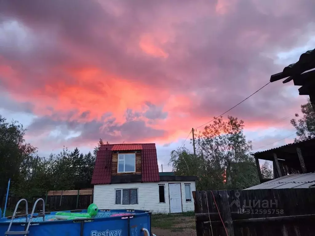 Дом в Саха (Якутия), Жатай городской округ, Жатай рп ул. Березовая (36 ... - Фото 0