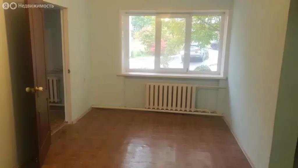 2-комнатная квартира: Губкин, Комсомольская улица, 45 (38 м) - Фото 0
