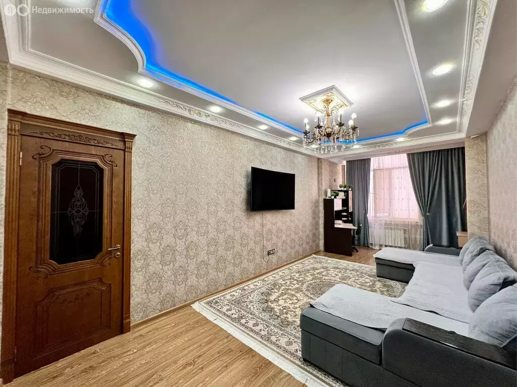 2-комнатная квартира: Махачкала, Магарамкентская улица, 15 (97 м) - Фото 1