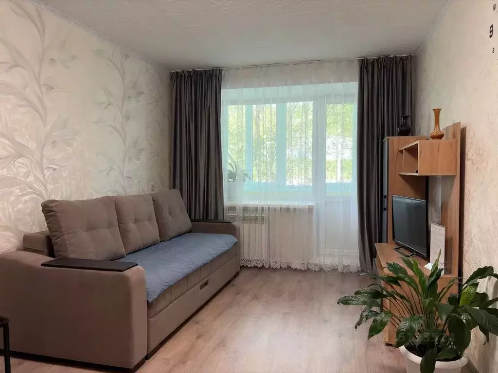 1-к кв. Башкортостан, Учалы ул. Ахметгалина, 17 (29.0 м) - Фото 1