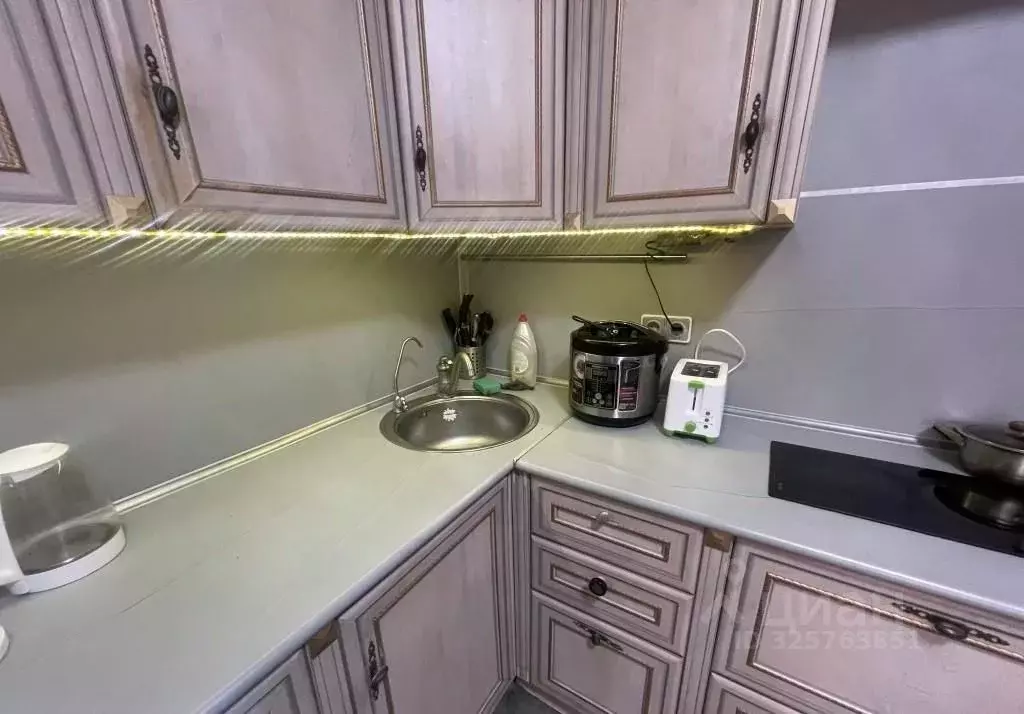 3-к кв. Москва, Москва, Троицк пл. Академическая, 3 (86.0 м) - Фото 2