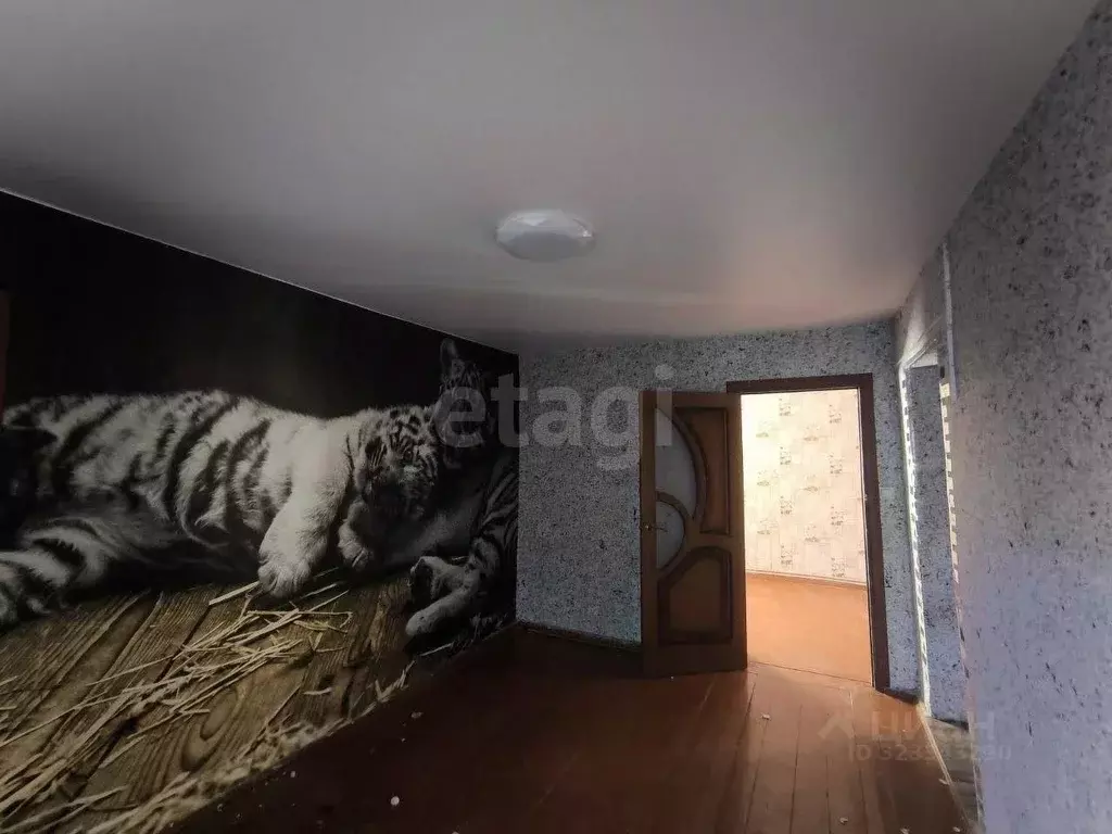 Дом в Крым, Джанкойский район, Майское с/пос, с. Майское ул. Гагарина ... - Фото 1