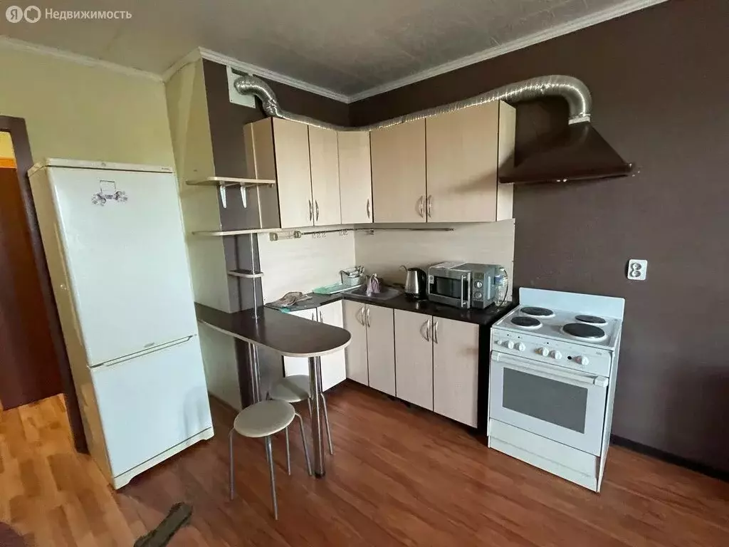 Квартира-студия: Тюмень, Западносибирская улица, 2 (27 м) - Фото 2