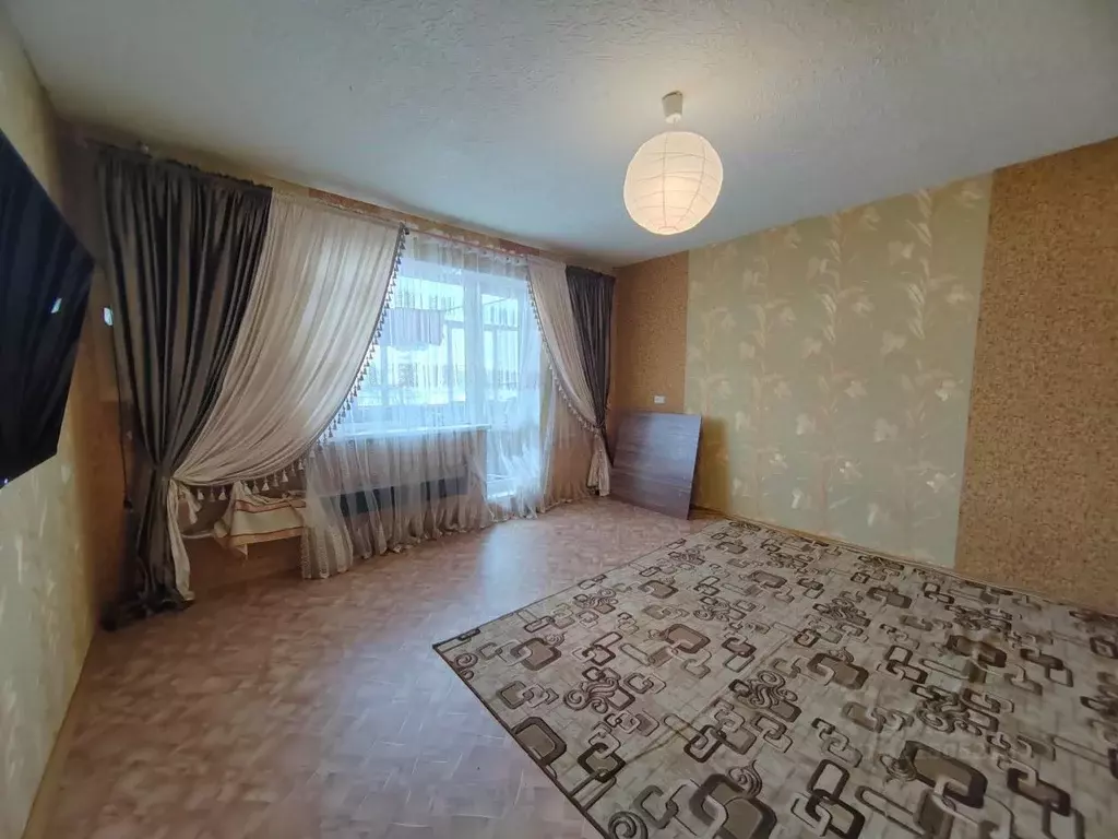 4-к кв. Свердловская область, Нижний Тагил Черноисточинское ш., 27 ... - Фото 1