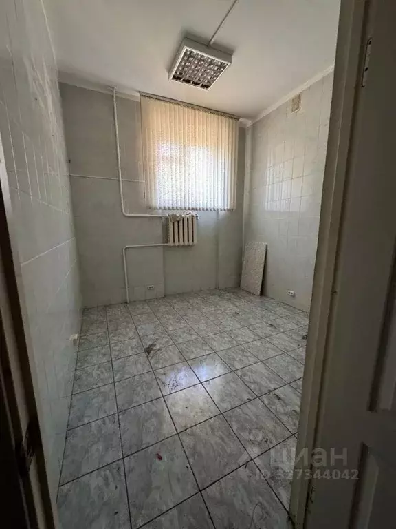 Помещение свободного назначения в Тверская область, Тверь ул. Бобкова, ... - Фото 1