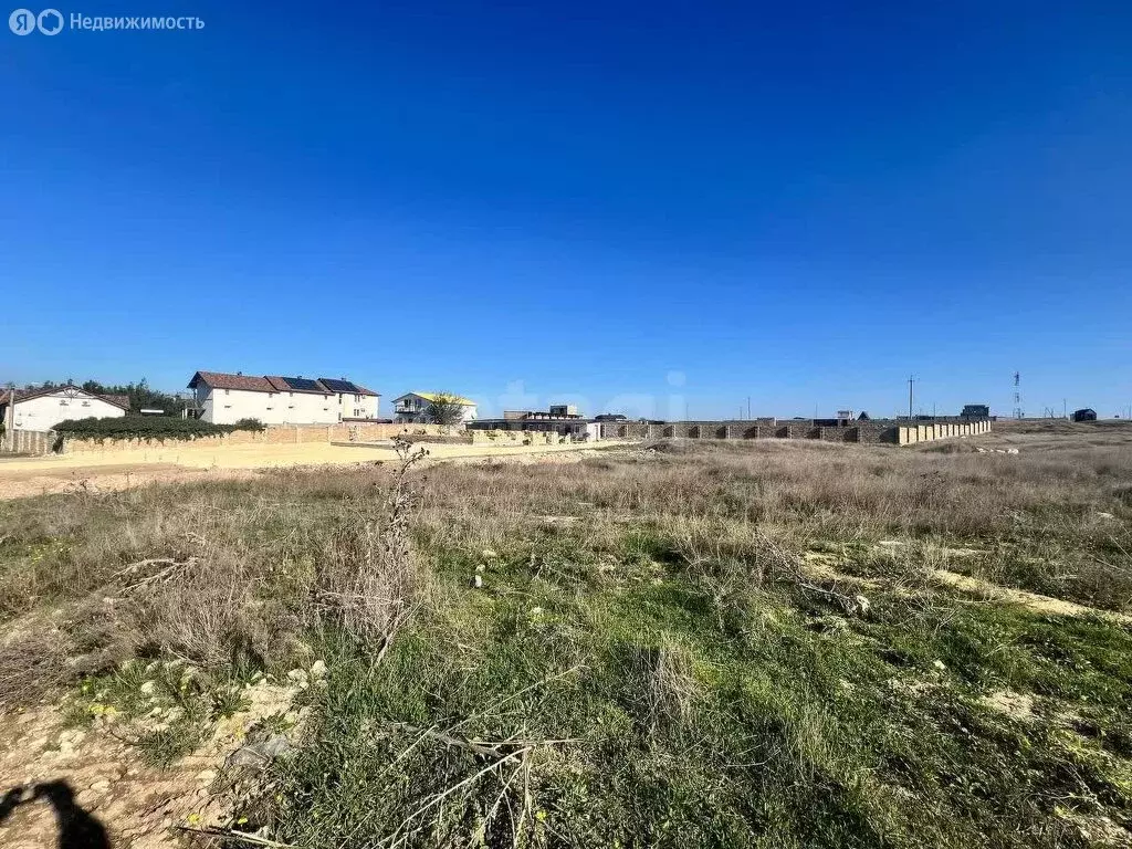 Участок в село Оленевка, Комсомольская улица (14 м) - Фото 1