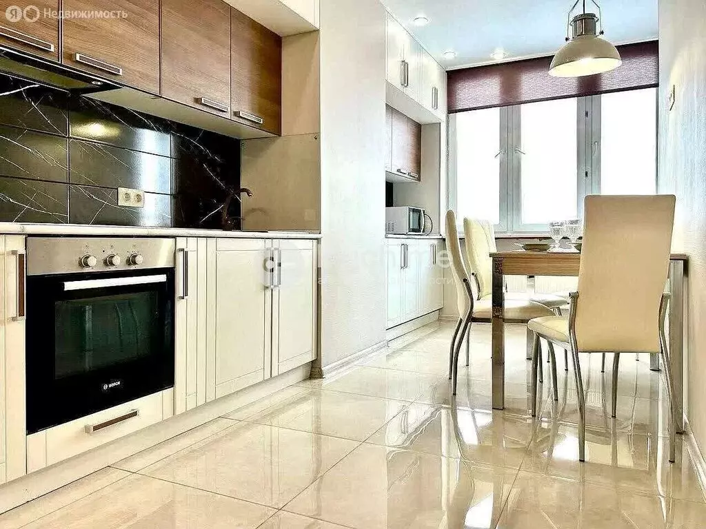 2-комнатная квартира: Казань, Щербаковский переулок, 7 (50 м) - Фото 1