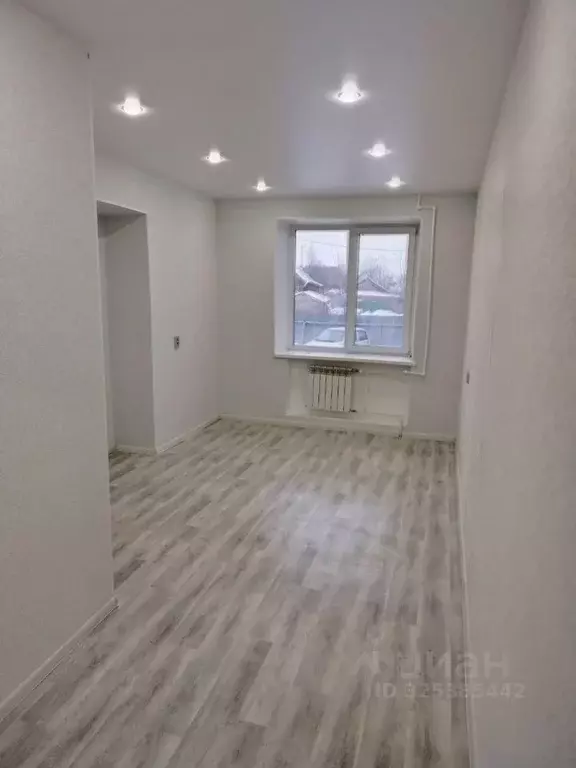 Студия Омская область, Омск Семиреченская ул., 132 (19.0 м) - Фото 1