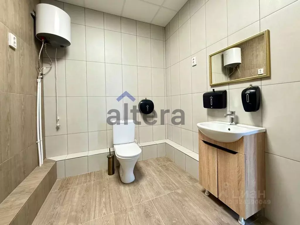 Офис в Татарстан, Казань ул. Фатыха Амирхана, 40А (122 м) - Фото 2