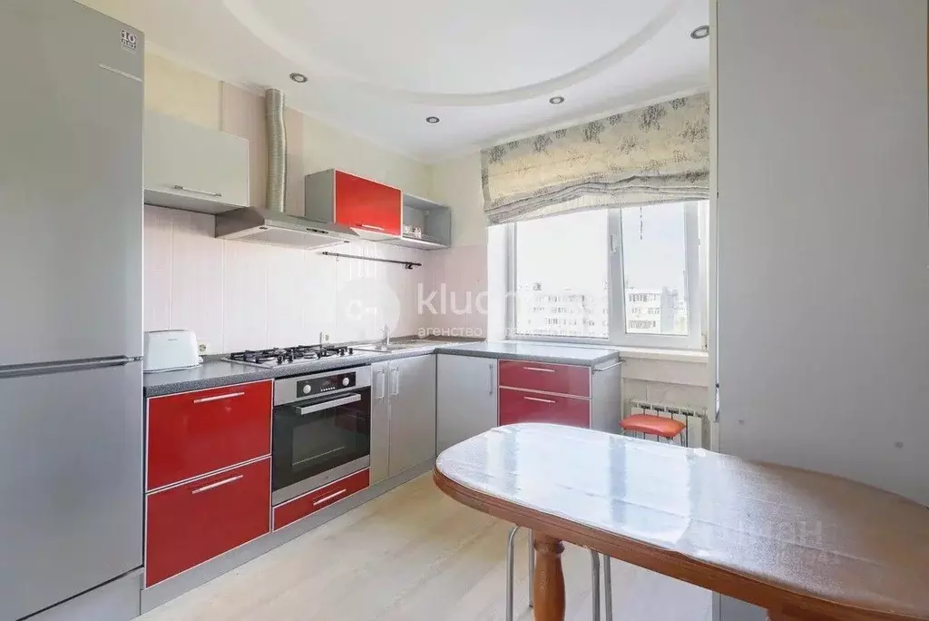 3-к кв. Татарстан, Казань ул. Адоратского, 31 (65.0 м) - Фото 0