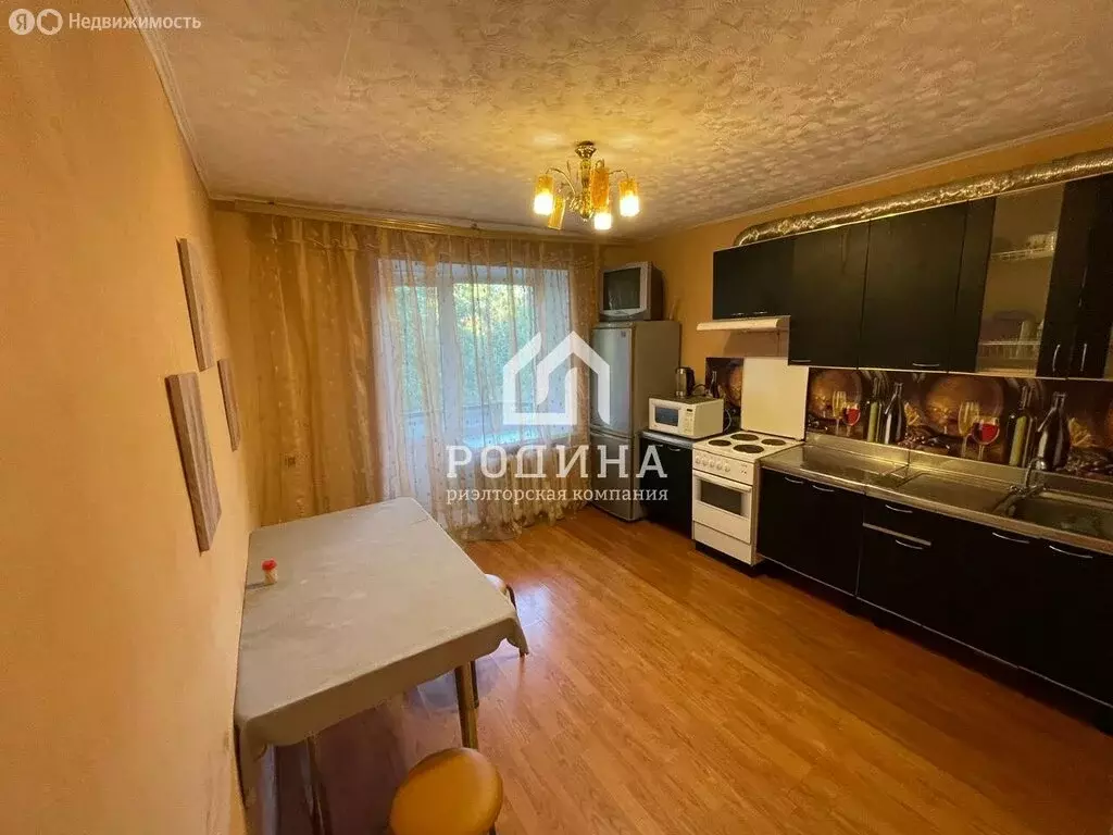 1-комнатная квартира: Комсомольск-на-Амуре, Вокзальная улица, 75 (35 ... - Фото 0
