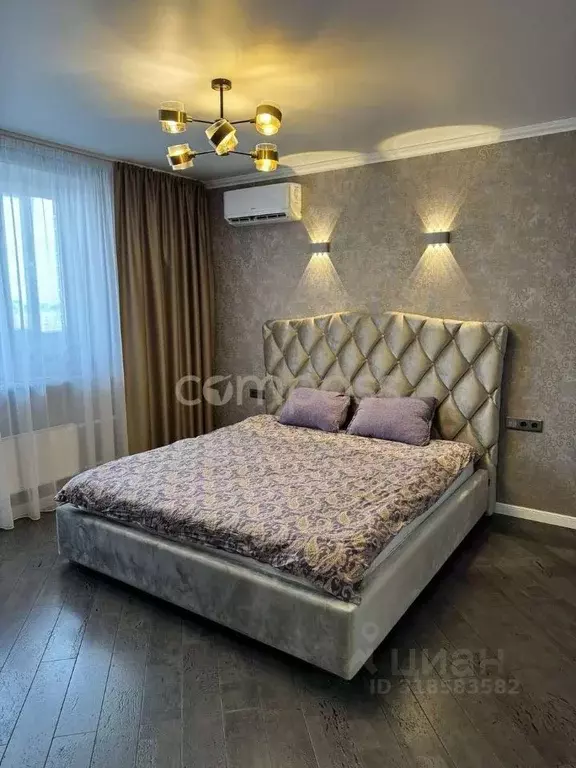 3-к кв. Тюменская область, Тюмень ул. Раушана Абдуллина, 2 (90.0 м) - Фото 1