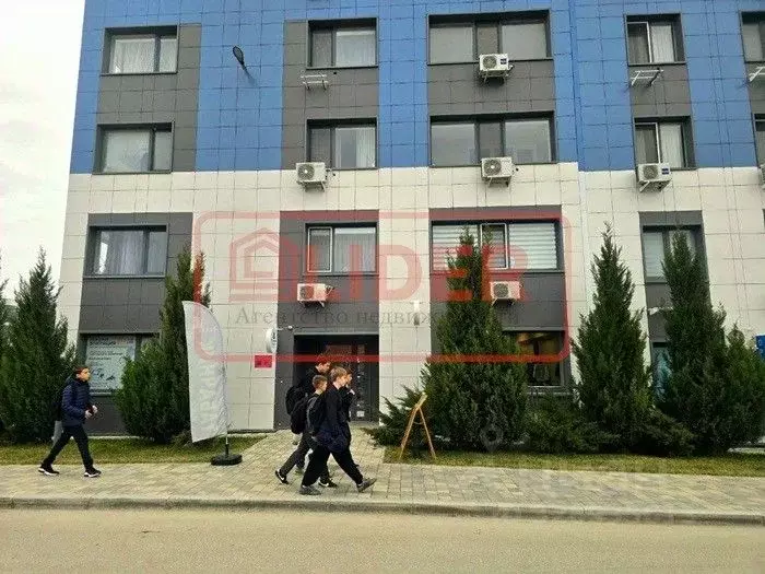 Торговая площадь в Севастополь ул. Токарева, 18Г (39 м) - Фото 1