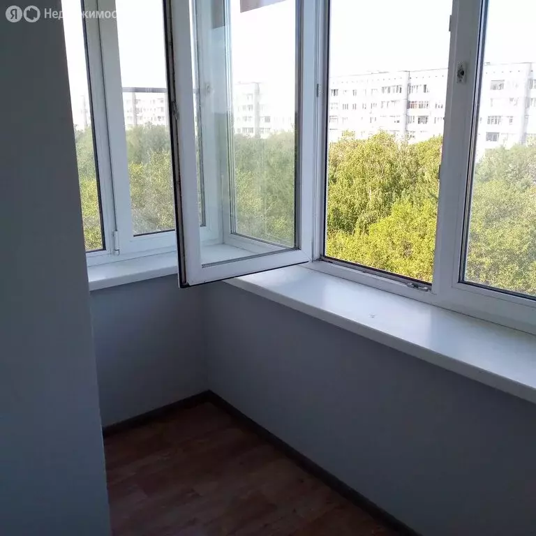 Квартира-студия: Сосновоборск, улица Ленинского Комсомола, 1 (16 м) - Фото 2