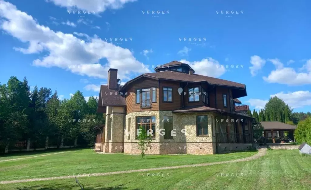 Дом в Московская область, Одинцовский городской округ, д. Маслово, ... - Фото 1