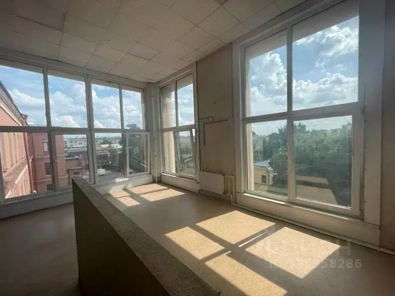 Производственное помещение в Санкт-Петербург Промышленная ул., 5 (242 ... - Фото 1