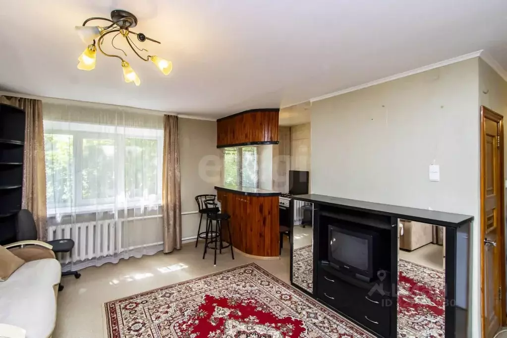 Студия Тюменская область, Тюмень Карская ул., 13 (31.2 м) - Фото 2