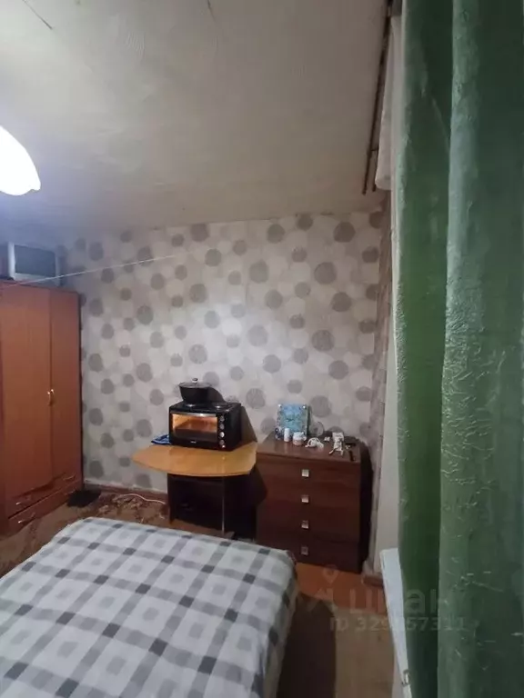 Комната Свердловская область, Среднеуральск ул. Бахтеева, 2 (12.3 м) - Фото 2