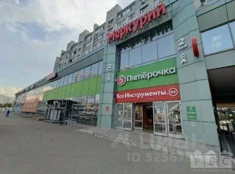 Торговая площадь в Саратовская область, Энгельс ул. Тельмана, 26 (140 ... - Фото 1