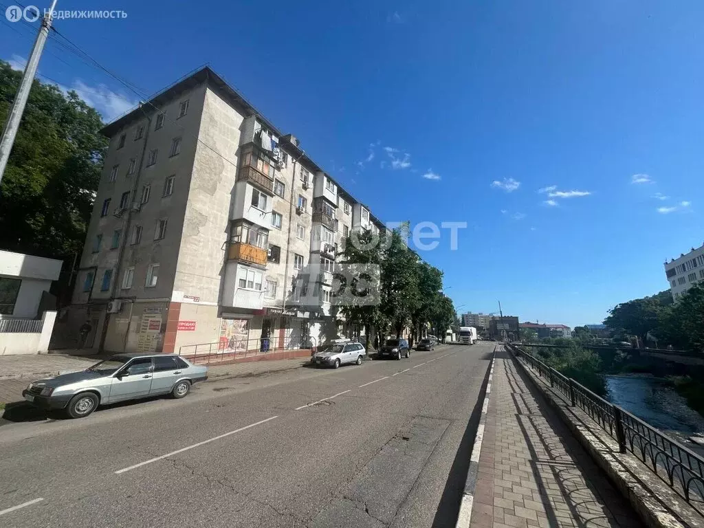 3-комнатная квартира: Туапсе, улица Фрунзе, 22 (48 м) - Фото 2