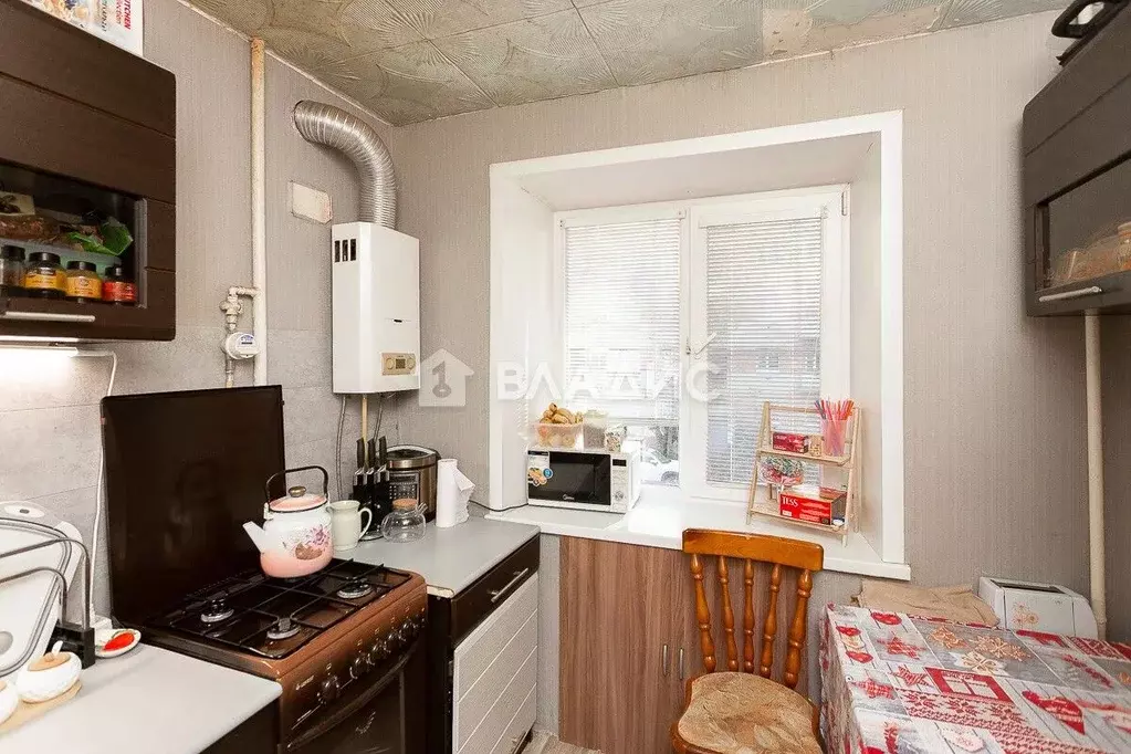 2-к кв. Владимирская область, Владимир ул. Василисина, 12 (43.1 м) - Фото 1