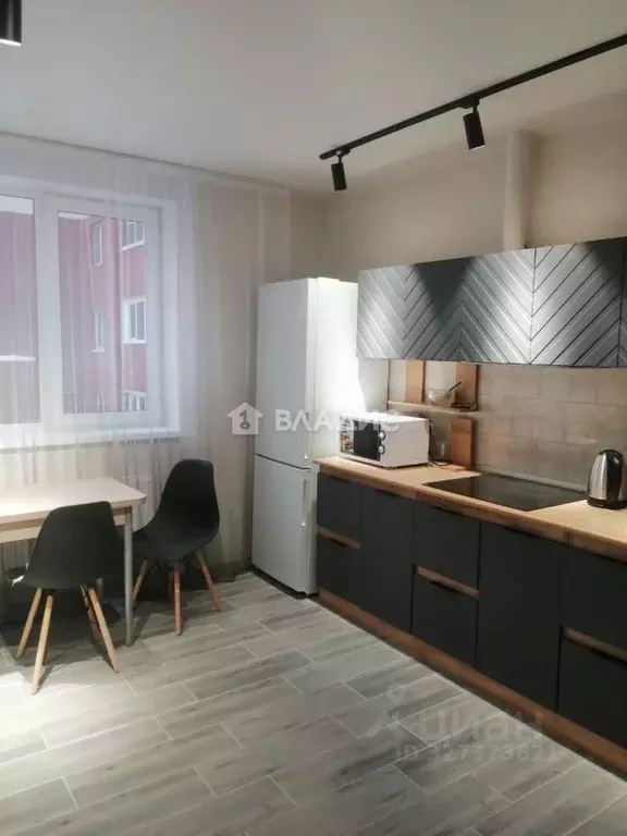 2-к кв. Владимирская область, Владимир проезд Лакина, 10 (60.0 м) - Фото 1