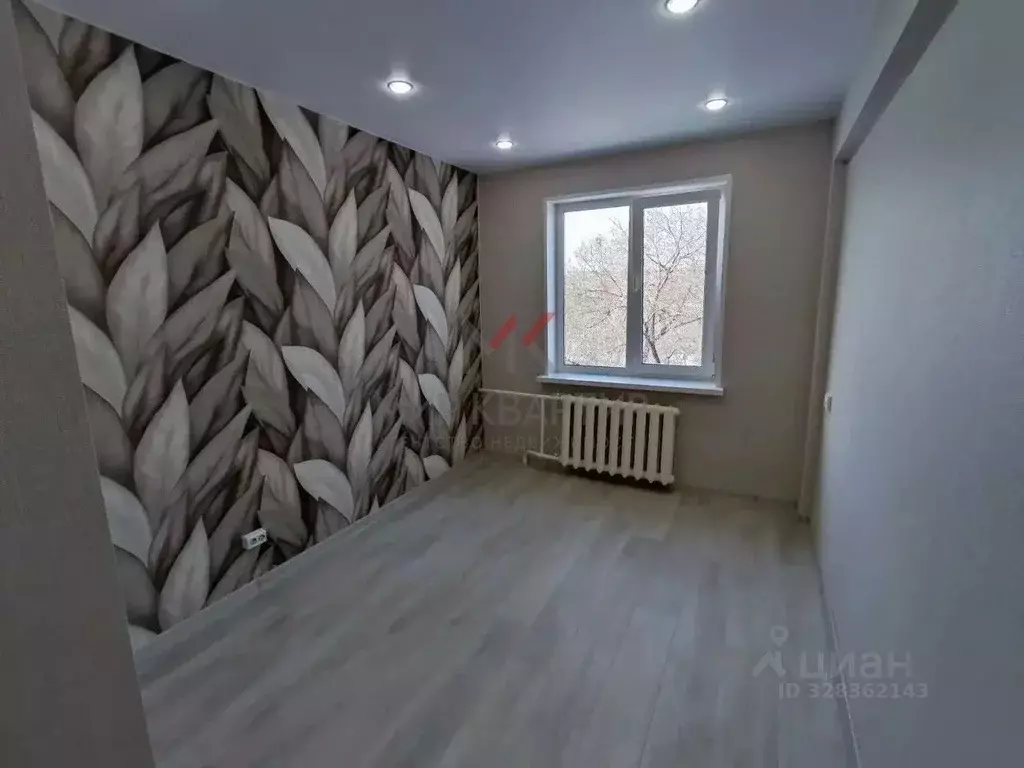 Комната Хакасия, Абакан ул. Комарова, 8 (14.5 м) - Фото 1