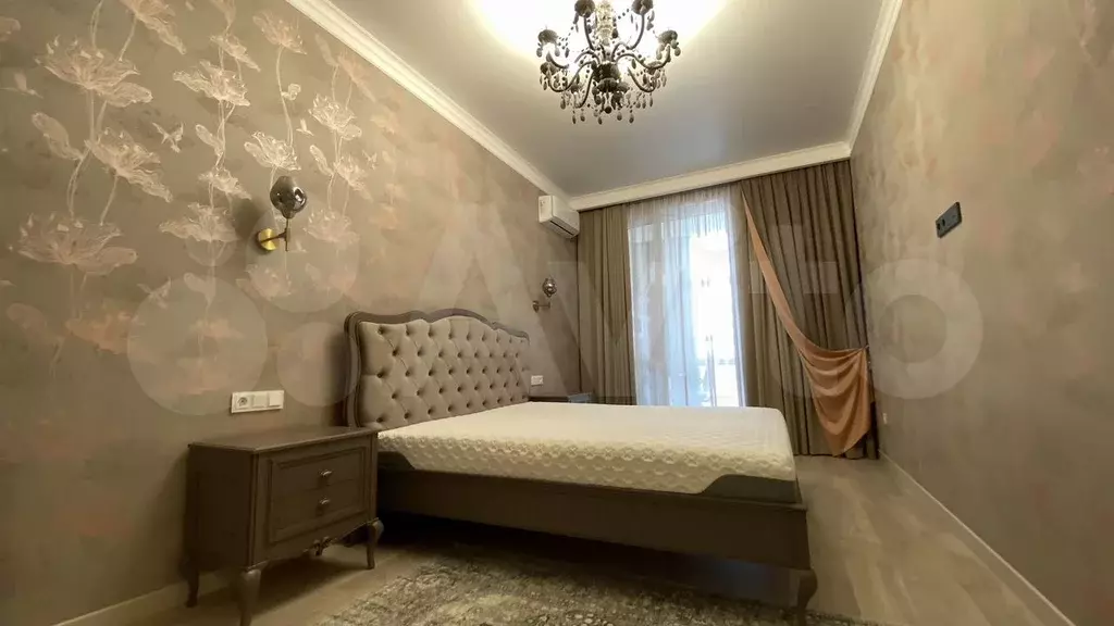 2-к. квартира, 85 м, 4/10 эт. - Фото 1