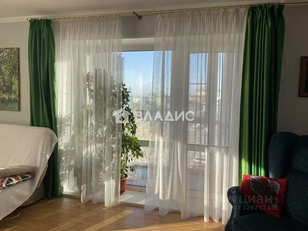 4-к кв. Бурятия, Улан-Удэ Октябрьская ул., 1 (86.5 м) - Фото 2
