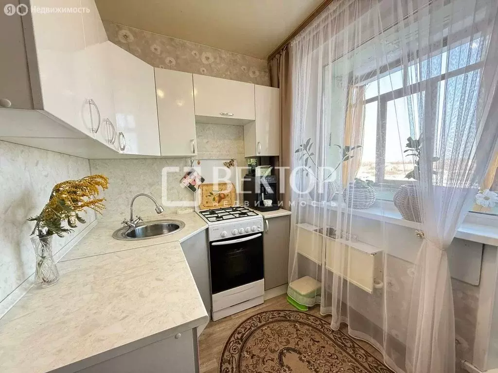 3-комнатная квартира: село Ново-Талицы, Школьная улица, 15 (68.3 м) - Фото 2