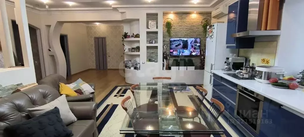 Дом в Татарстан, Набережные Челны ул. Гостева, 18 (360 м) - Фото 2