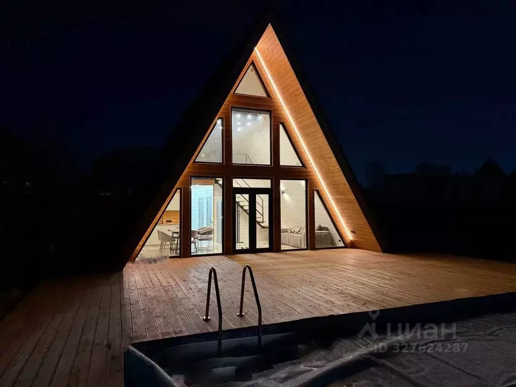 Дом в Красноярский край, Красноярск Окаемная ул., 92 (100 м) - Фото 2