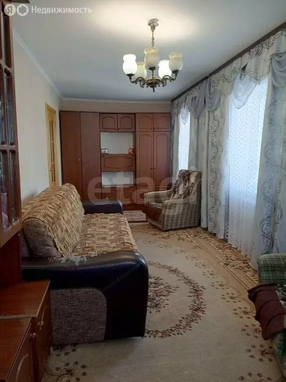 3-комнатная квартира: посёлок Бабынино, Молодёжная улица, 17 (62.1 м) - Фото 1