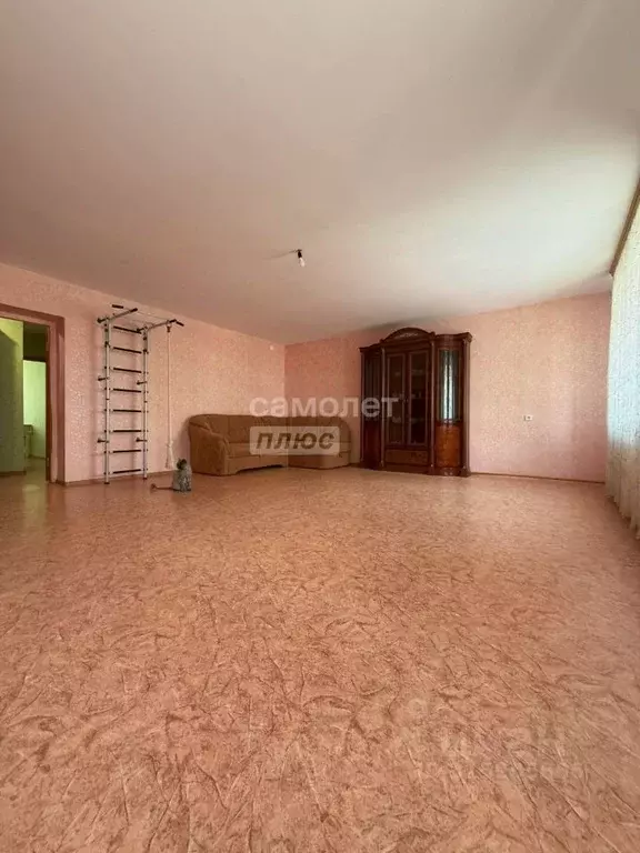 3-к кв. Самарская область, Сызрань Пензенская ул., 39 (90.0 м) - Фото 0