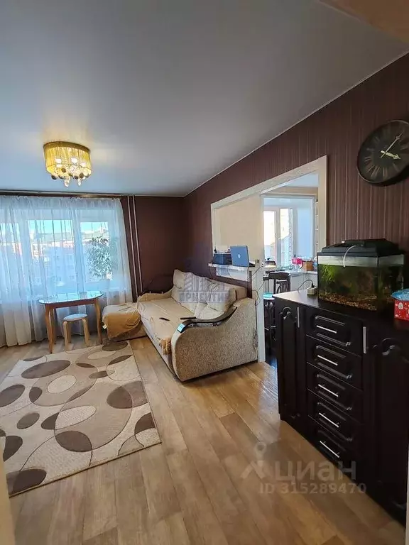 3-к кв. Чувашия, Новочебоксарск ул. 10-й Пятилетки (59.8 м) - Фото 1