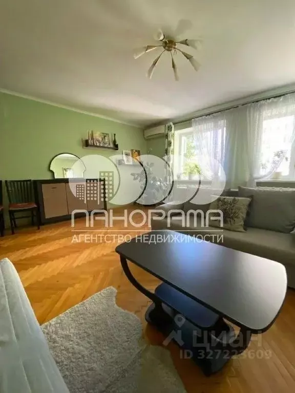 2-к кв. Краснодарский край, Анапа Астраханская ул., 86 (123.0 м) - Фото 0