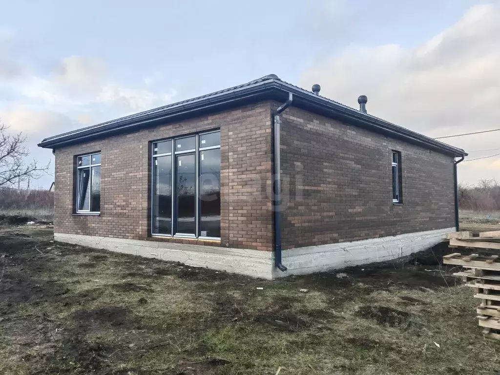 Дом в Ростовская область, Родионово-Несветайский район, Кутейниковское ... - Фото 2