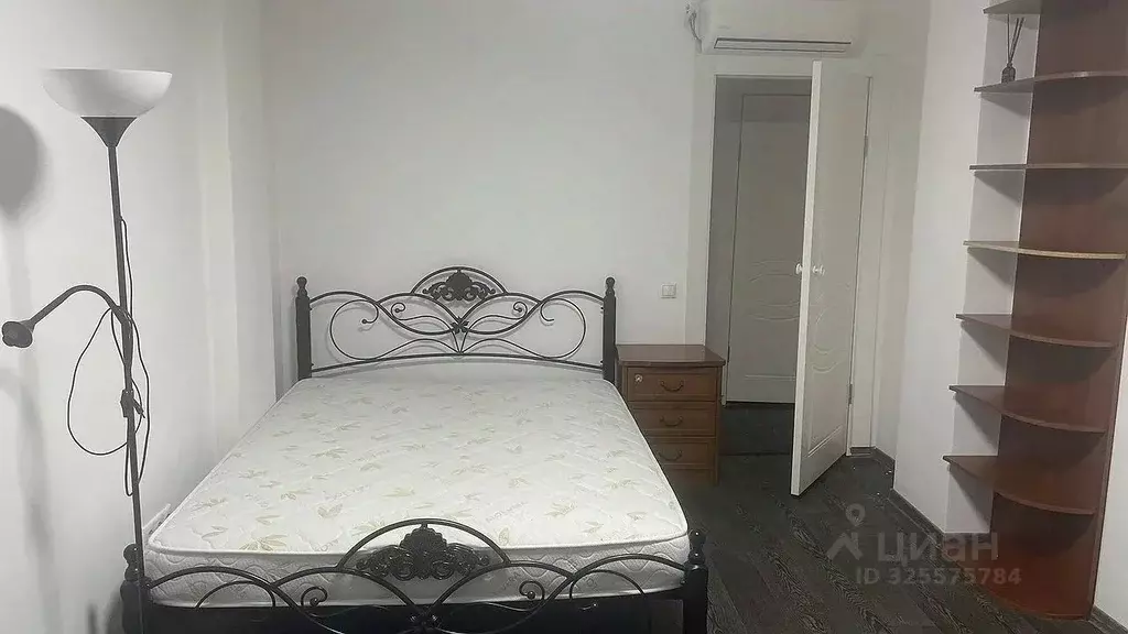 2-к кв. Москва, Москва, Щербинка Южный кв-л, 7 (66.0 м) - Фото 0