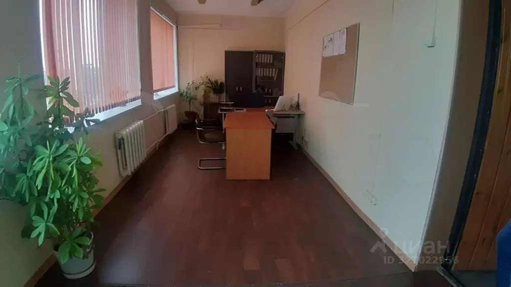 Офис в Ханты-Мансийский АО, Сургут ул. Рационализаторов, 27 (25 м) - Фото 1