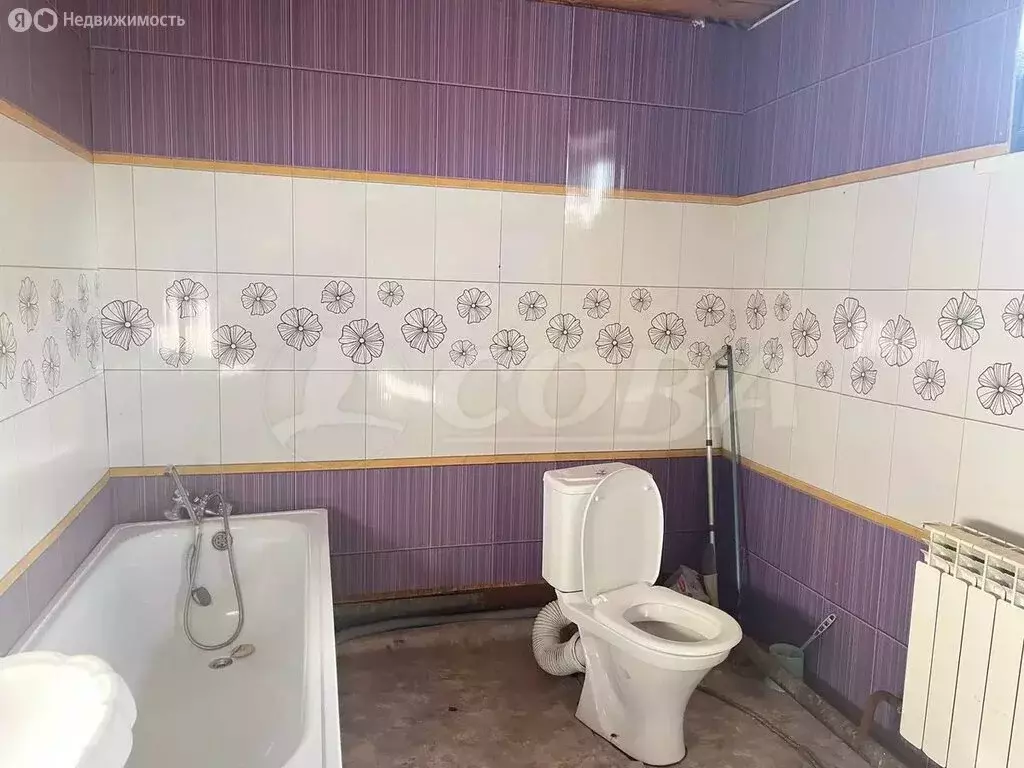 Дом в Свердловская область, посёлок городского типа Тугулым (180 м) - Фото 0