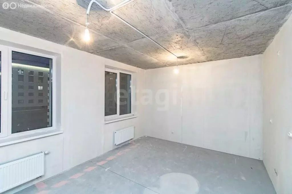 3-комнатная квартира: Тюмень, Харьковская улица, 72А (60 м) - Фото 1