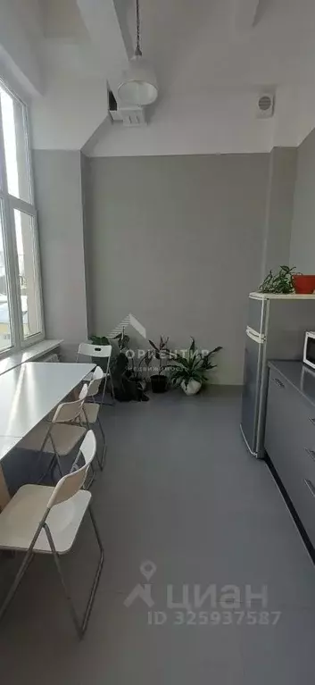 Помещение свободного назначения в Свердловская область, Екатеринбург ... - Фото 2