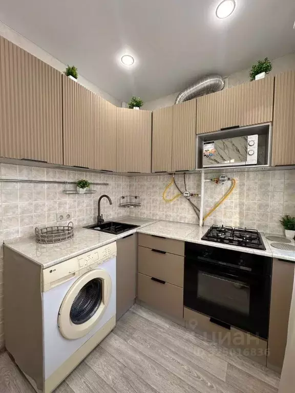 3-к кв. Татарстан, Казань ул. Ярослава Гашека, 5 (65.0 м) - Фото 2