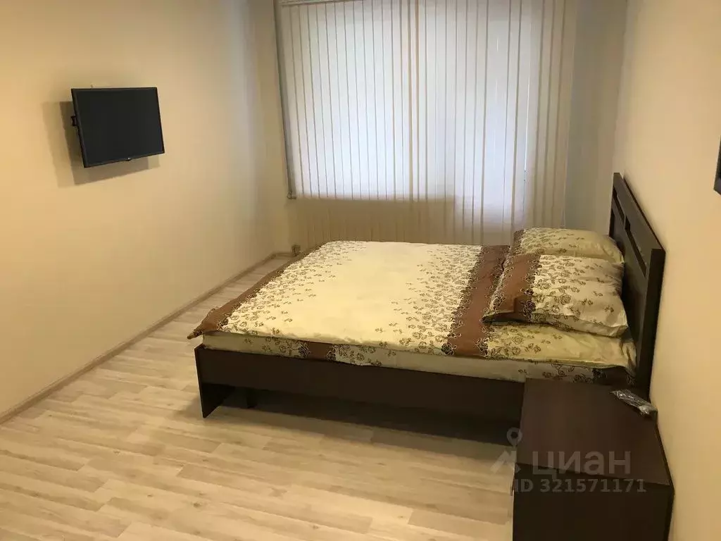 3-к кв. Самарская область, Самара Больничная ул., 16 (80.0 м) - Фото 1