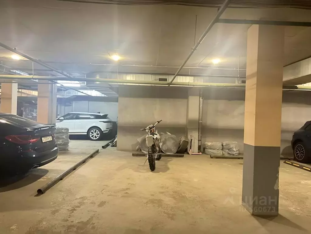 Гараж в Московская область, Красногорск Ильинское ш, 14к1 (18 м) - Фото 1